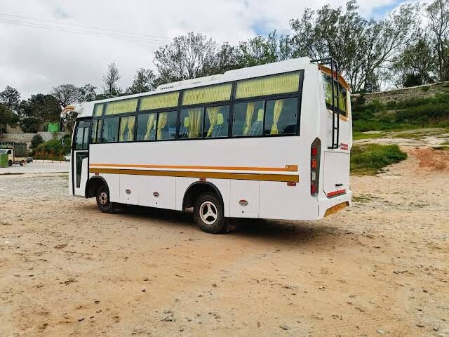 Mini bus for group travel